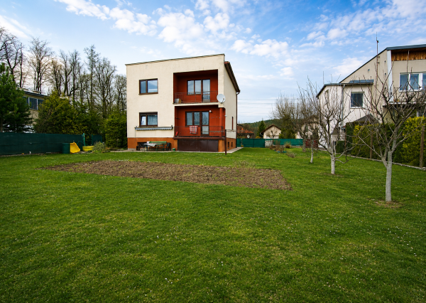 Na predaj rodinný v obci Kláštor pod Znievom, pozemok 770 m2.