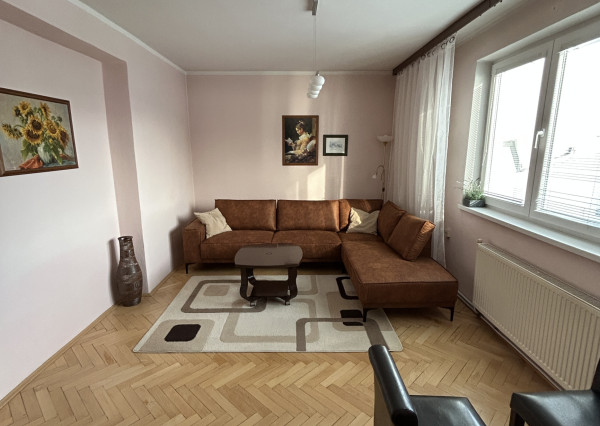 PRENÁJOM-ZARIADENÝ 4 IZB.BYT PAPRADNO,POVAŽSKÁ BYSTRICA