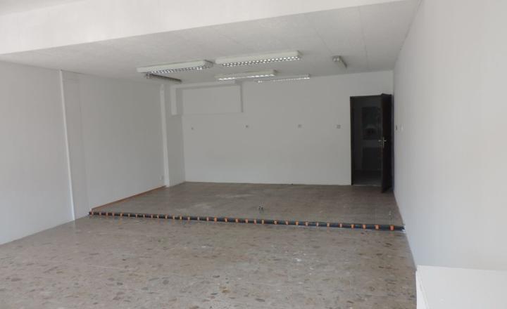 PRENÁJOM OBCHODNÉ, KANCELÁRSKE  A SKLADOVÉ  PRIESTORY, CENTRUM PB - fotografia 4
