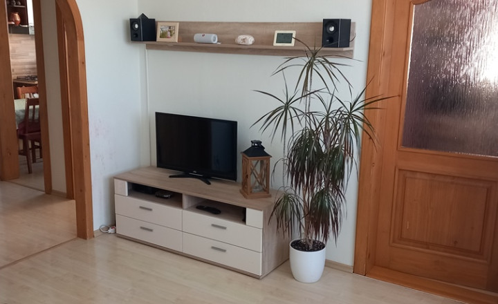 PREDAJ 3 IZBOVÝ BYT S LOGGIOU ROZKVET, POVAŽSKÁ BYSTRICA - fotografia 4