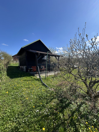 PREDAJ - ZÁHRADA S CHATKOU, DOLINKY, POVAŽSKÁ BYSTRICA
