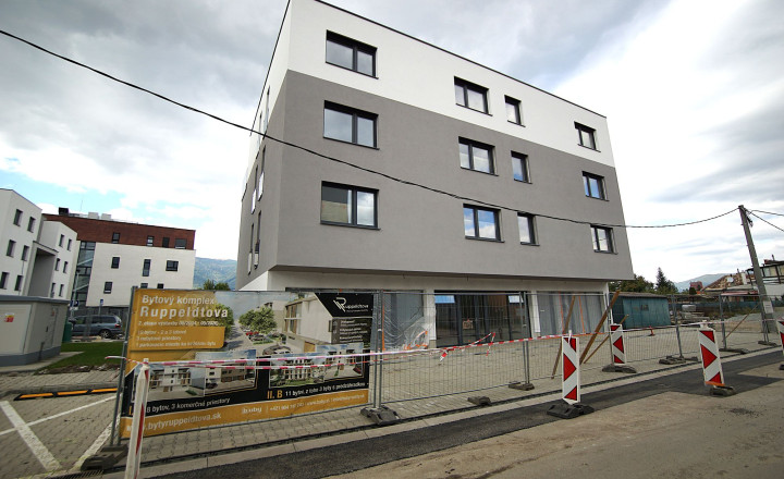 Na predaj komerčný - nebytový priestor / apartmán  IB_NP_2B, v novostavbe v Martine, - širšie centrum.