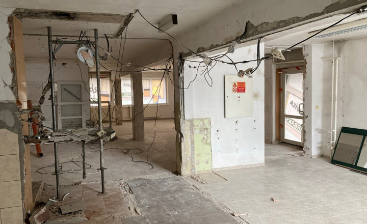 PRENÁJOM OBCHODNÉ PRIESTORY CENTRUM POVAŽSKÁ BYSTRICA - fotografia 6