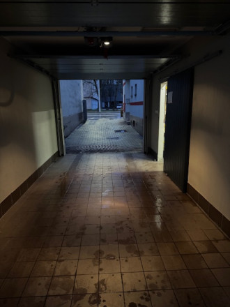 Obchodné priestory so skladom 150 m2, prenájom, Žilina - fotografia 11