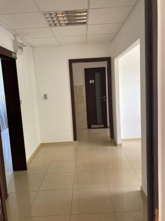 PREDAJ 3IZB. BYT STRED, POVAŽSKÁ BYSTRICA, ZĽAVA ! - fotografia 3