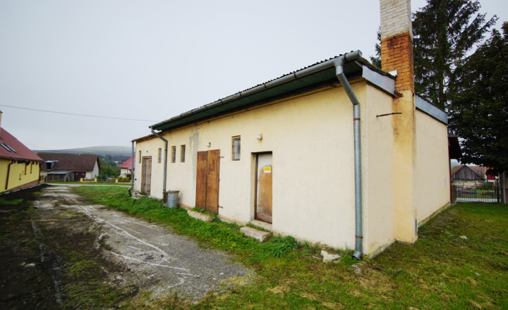 Komerčný objekt, polyfunkčná budova na predaj, obec Socovce, okres Martin - fotografia 2