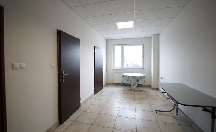 Administratívna budova na predaj, komerčný objekt, Martin - Košúty, kancelárie, výroba, sídlo firmy. - fotografia 16