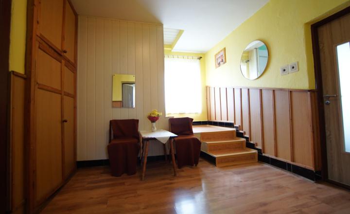 Predám rodinný dom v obci Kláštor pod Znievom, pozemok 770 m2. - fotografia 12