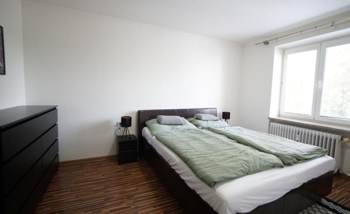 Prenajmem 2 izbový byt v centre Martina - Štúrovo námestie. - fotografia 7