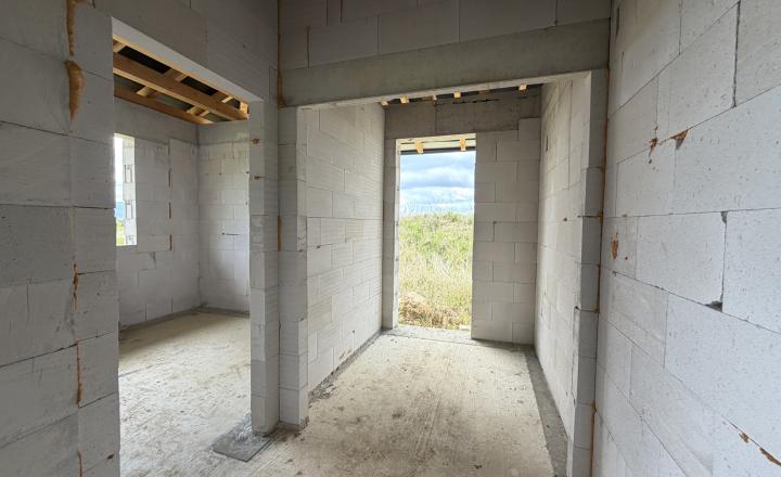 Na predaj rodinný dom - bungalov, novostavba, obec Slovany, okres Martin. - fotografia 14