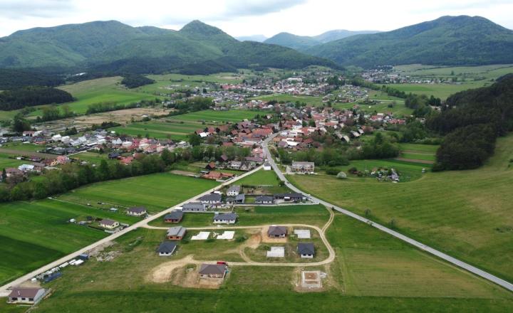 Na predaj rodinný dom - bungalov, novostavba, obec Slovany, okres Martin. - fotografia 15