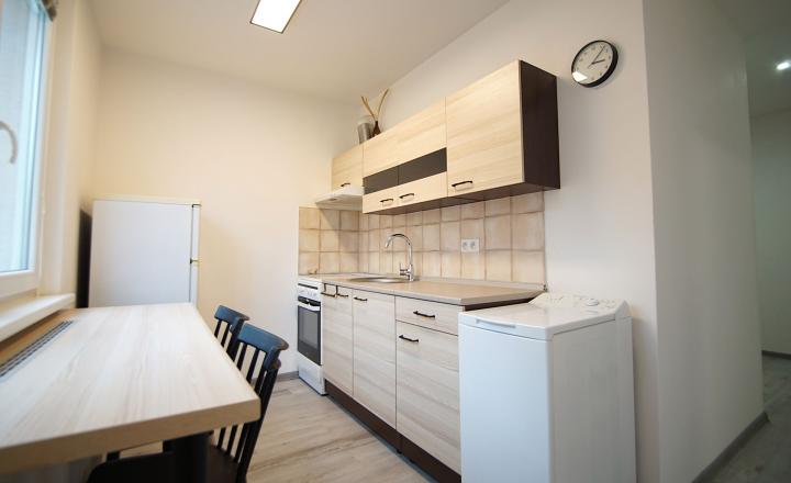 Prenajmem 2 izbový byt v centre mesta Martin, Thurzova ulica. - fotografia 7