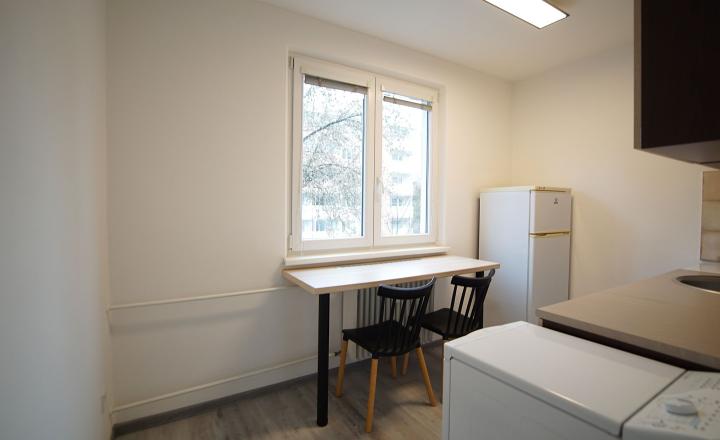 Prenajmem 2 izbový byt v centre mesta Martin, Thurzova ulica. - fotografia 8