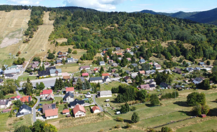 Na predaj stavebný pozemok, výmera 1 538 m2, obec Krahule, okres Žiar nad Hronom. - fotografia 1