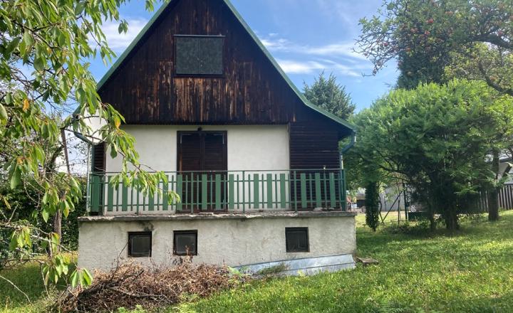 PREDAJ REKREAČNÁ CHATA DRÁHY, POVAŽSKÁ BYSTRICA - fotografia 2
