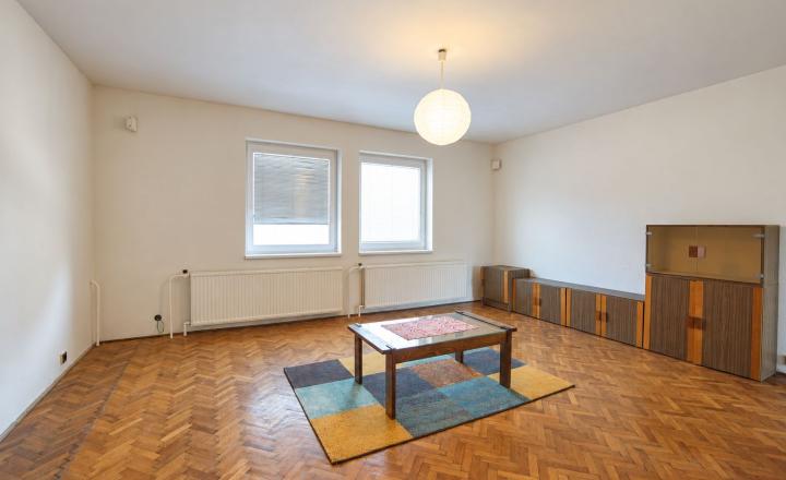 Rodinný dom na predaj, Martin - Priekopa, pozemok 823 m2. - fotografia 1