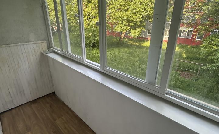 PRENÁJOM-MODERNÝ,ZARIADENÝ 2 IZB.BYT,ul.MIEROVÁ POV.BYSTRICA - fotografia 17