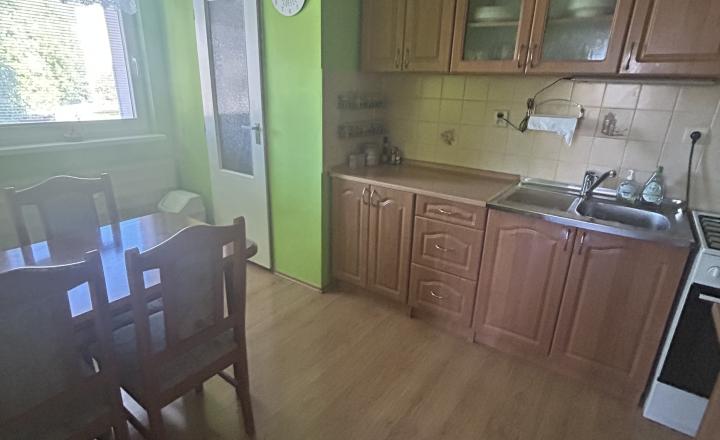 PRENÁJOM - 2 IZBOVÝ ZARIADENÝ BYT, SNP, POVAŽSKÁ BYSTRICA - fotografia 6