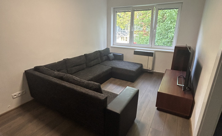 PREDAJ - 2 IZBOVÝ BYT, MIEROVÁ ul., POVAŽSKÁ BYSTRICA - fotografia 4