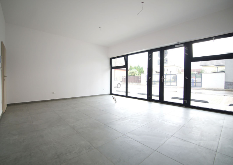 Nebytový priestor / apartmán na prenájom v novostavbe s parkovacím miestom.
