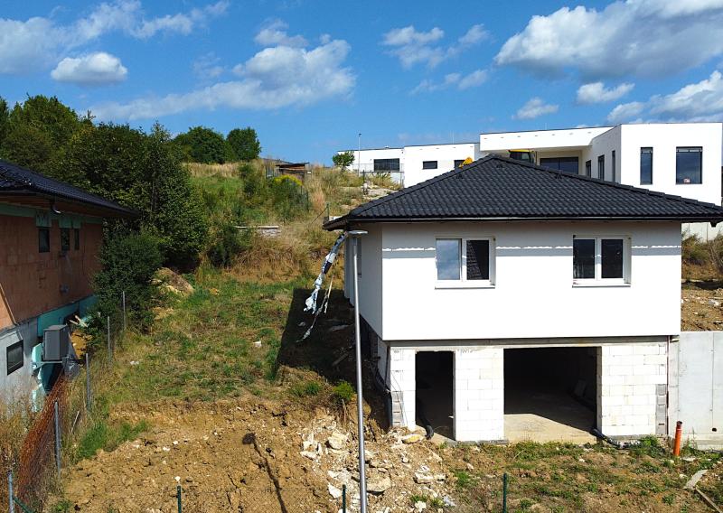 Na predaj novostavba, rodinný dom s garážou, Turčiansky Peter.