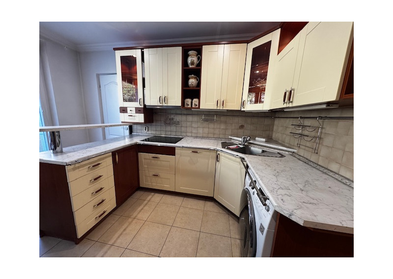 Predaj - 3 izbový byt 84 m2, Hliny V, Žilina